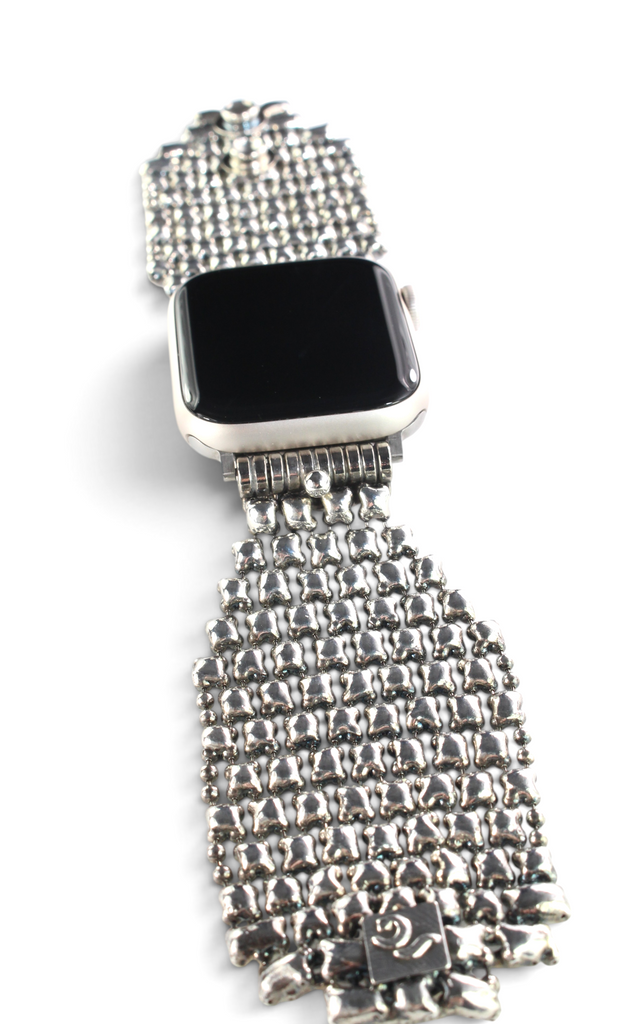 APPLE-WBQ2-AS Antique silver Finish Watch Band Compatible with Apple Watch® by Sergio Gutierrez
