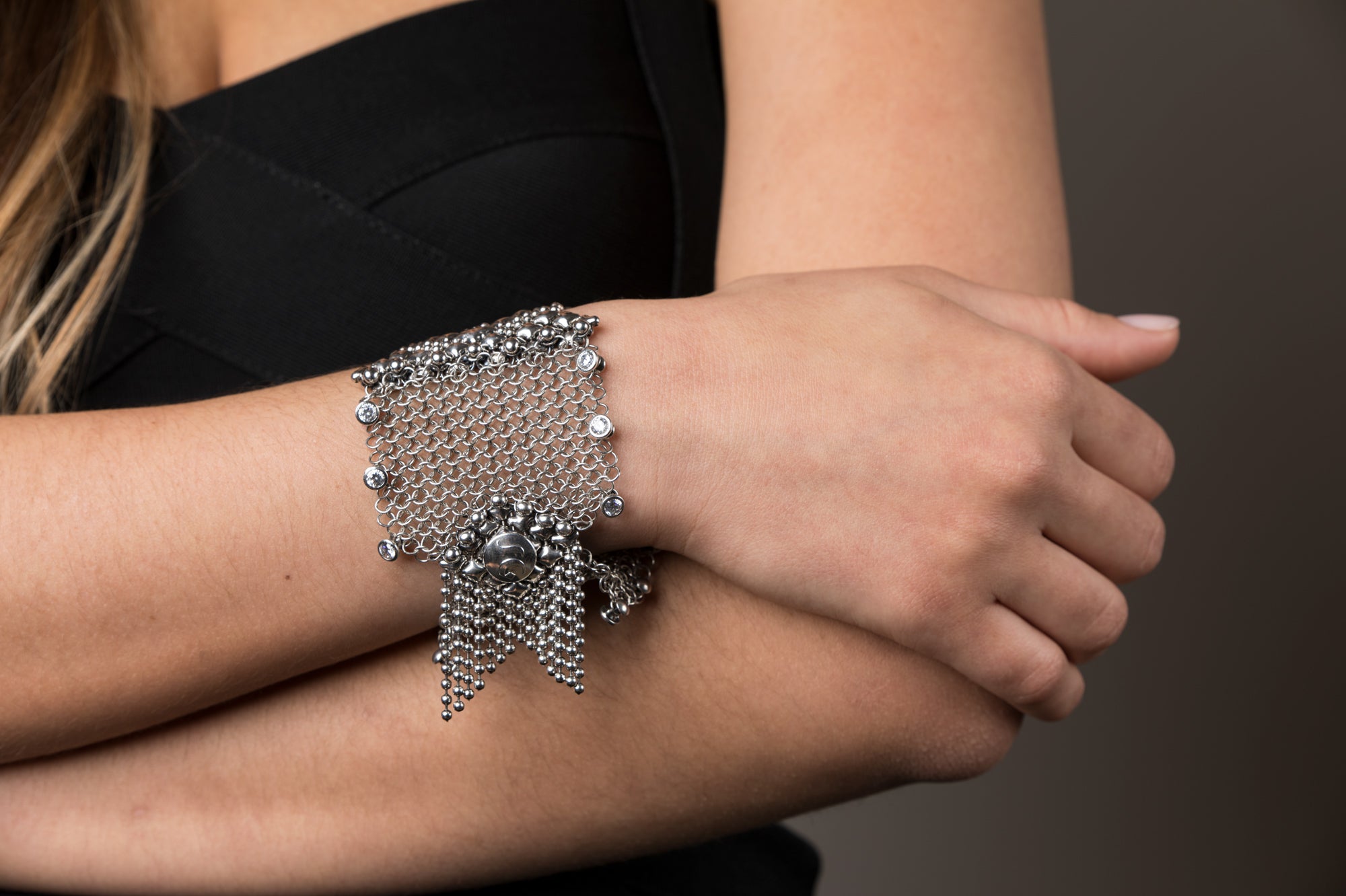 SG Liquid Metal Chainmail CMB9Z - AS (antique silver finish) BraceletSG Liquid Metal Chainmail CMB9Z - AS (antique silver finish) Bracelet by Sergio Gutierrez